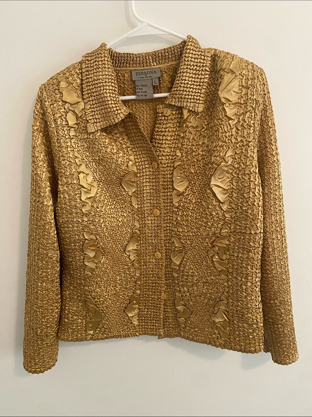 Persona by Great Cavalier Gold Fabric Women Top Blouse Textured Button LARGE